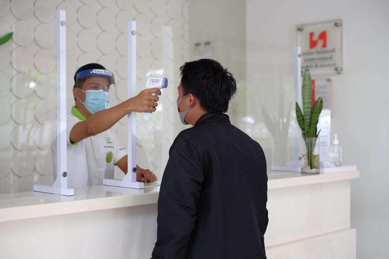 Zest Harbour Bay Batam By Swiss-Belhotel International Nagoya Esterno foto