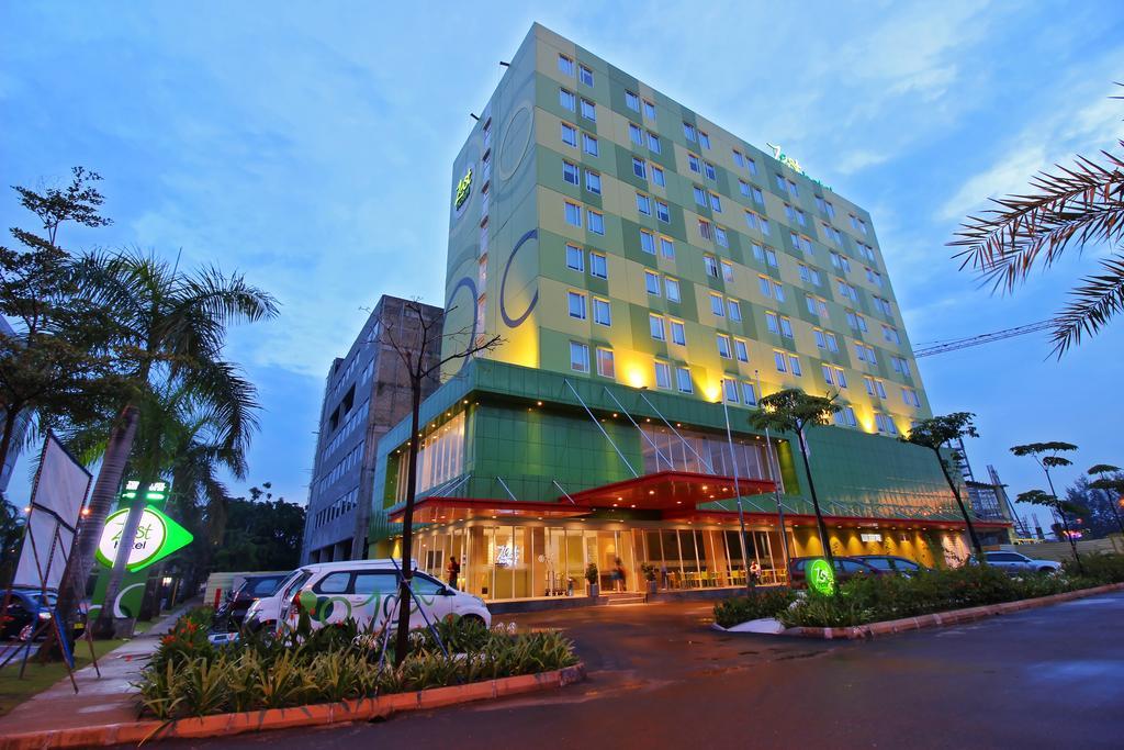 Zest Harbour Bay Batam By Swiss-Belhotel International Nagoya Esterno foto