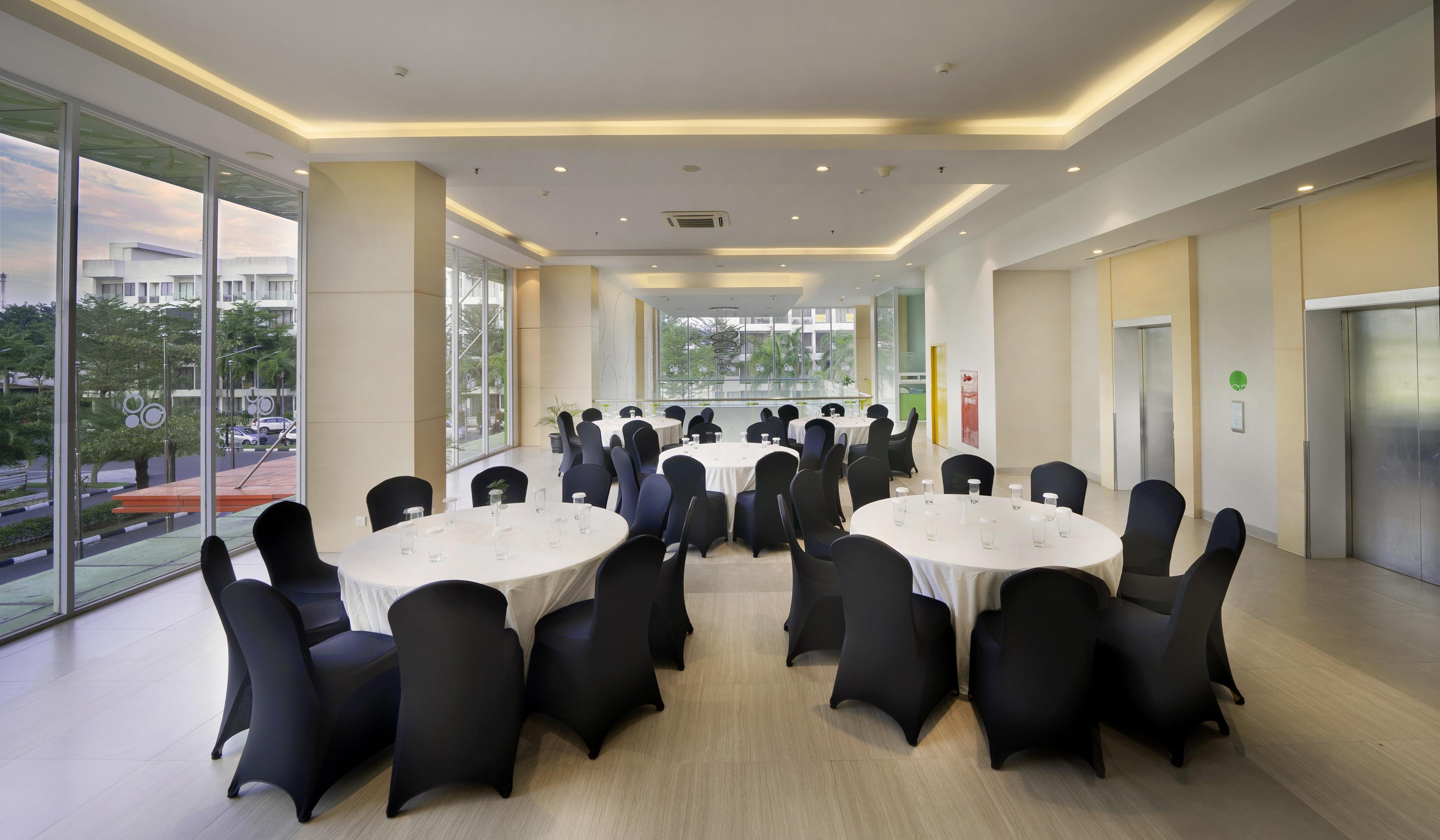Zest Harbour Bay Batam By Swiss-Belhotel International Nagoya Esterno foto